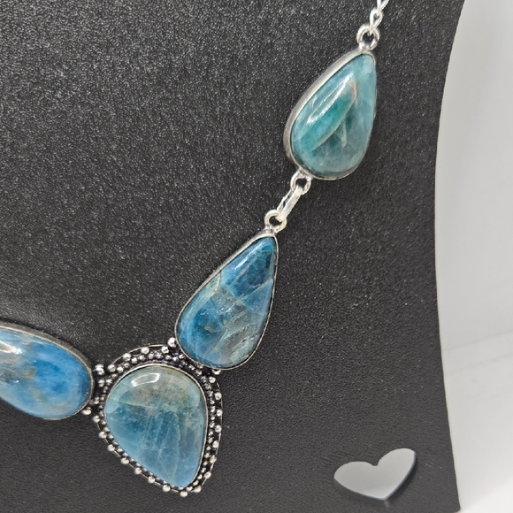 5 Stone Blue Appatite Necklace 18" NWOT - Picture 7 of 9